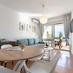 Perfect Location! Walk A Few Minutes To Restaurants, Lovely Beach, Town, Train And Bus Appartement Torremolinos